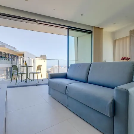 Luxury With Views In Mercury Towers