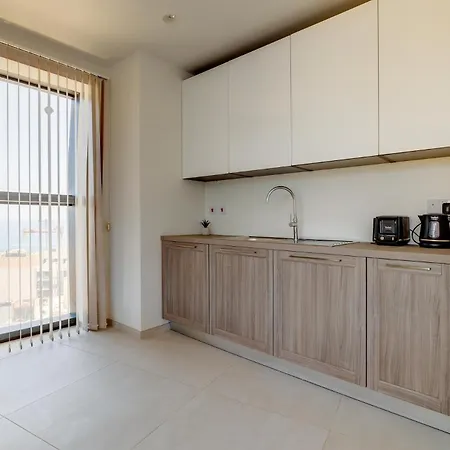 Luxury With Views In Mercury Towers * St. Julian's